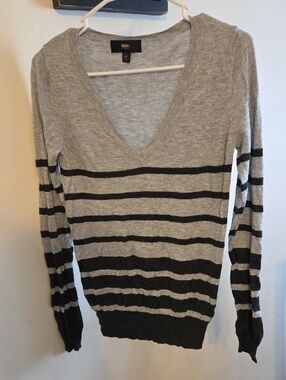 Mossimo Supply Co. Grey and Black Striped V-Neck Sweater